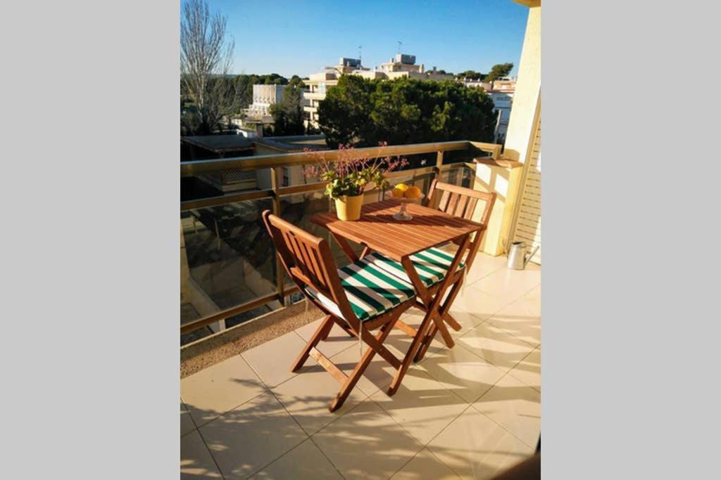 Apartamento En Calafell A 100M De La Playa Apartment Bagian luar foto